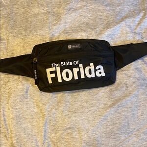 Robin Ruth State of Florida Fanny Pack Waist Bag Black NWOT